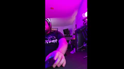 HungStepSon online show from September 27, 2025, 10:20 am