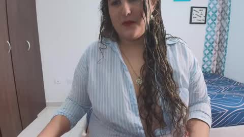 Niraksil online show from December 19, 2025, 1:51 pm