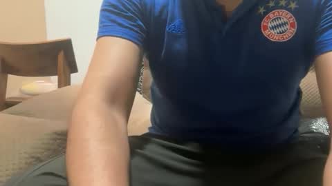 nishantsaraswat268 online show from February 27, 2026, 12:21 am