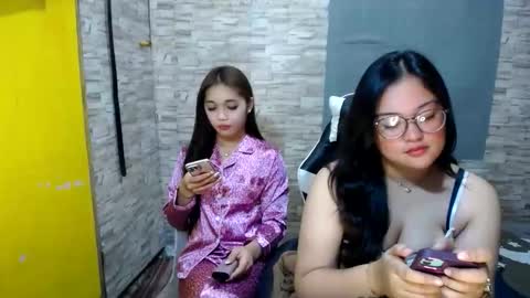 Nadz online show from September 17, 2025, 3:24 pm