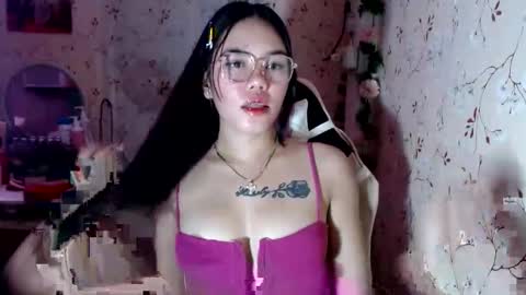 Nadz online show from November 16, 2025, 4:34 pm