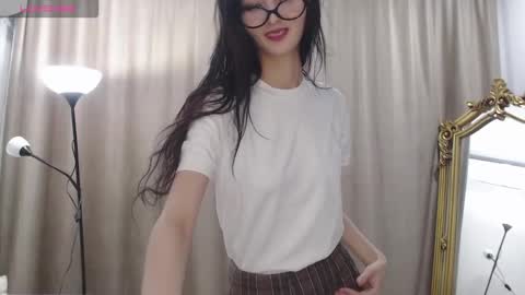 Niu online show from October 29, 2025, 3:47 pm