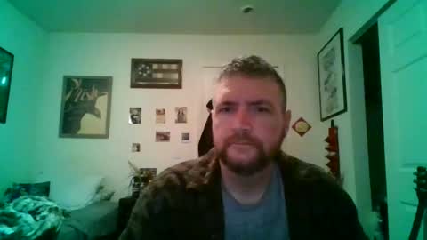 Snapshot of njoefats420 chatting on June 19, 2026, 9:24 am njoefats420 online show from June 19, 2026, 9:24 am
