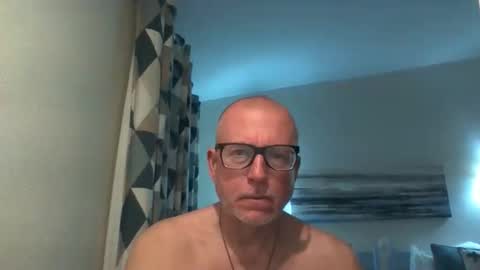 nmmm124347 online show from April 20, 2026, 9:05 pm