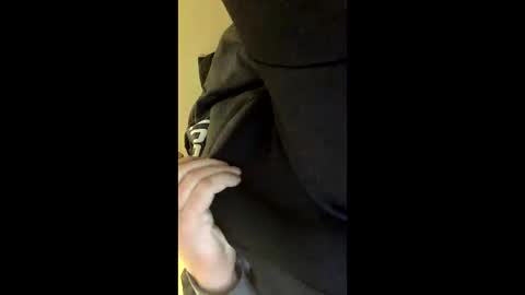 Snapshot of nmybed2nite chatting on December 3, 2025, 9:02 pm Ryder Dixon online show from December 3, 2025, 9:02 pm