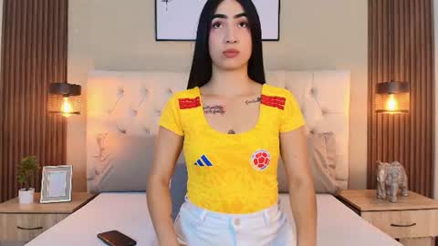 Snapshot of noa_morena chatting on July 3, 2026, 12:22 pm NATHALIA MORENO online show from July 3, 2026, 12:22 pm
