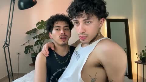 noah_and_steven online show from May 15, 2026, 6:59 pm