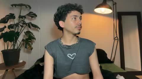 noah_and_steven online show from July 1, 2026, 5:02 pm