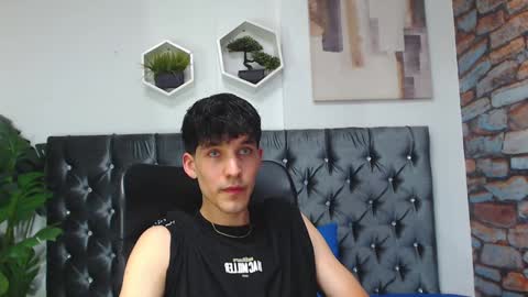 Snapshot of noah_brigth chatting on December 13, 2024, 3:49 am Noah Brigth online show from December 13, 2024, 3:49 am