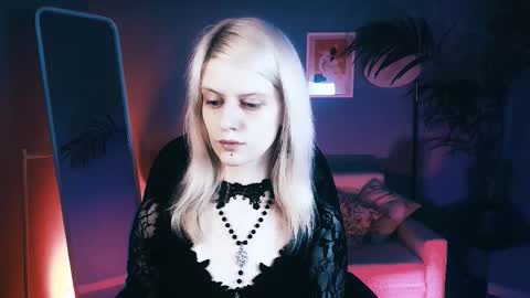 REAL name LiaDM are always open online show from November 7, 2025, 7:30 am