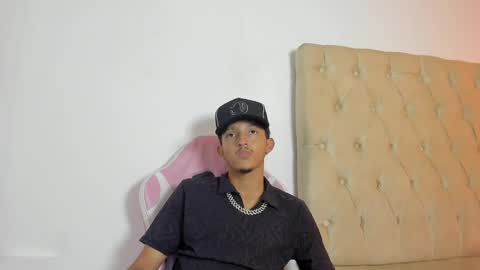 Snapshot of noah_jacksxn chatting on May 22, 2026, 5:03 am noah_jacksxn online show from May 22, 2026, 5:03 am