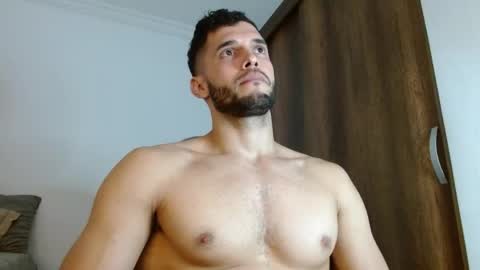 Snapshot of noah_jhonsonn chatting on April 20, 2026, 4:21 pm Noah online show from April 20, 2026, 4:21 pm