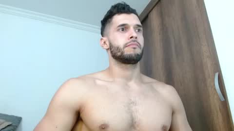 Snapshot of noah_jhonsonn chatting on April 21, 2026, 2:56 pm Noah online show from April 21, 2026, 2:56 pm