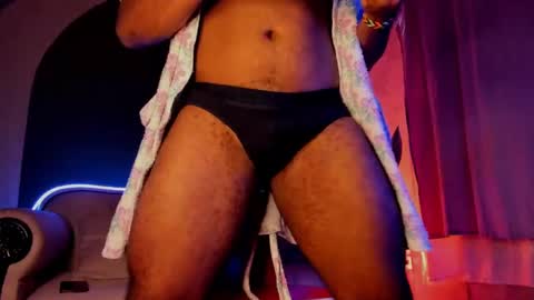 Snapshot of noah_jones__ chatting on December 15, 2024, 5:23 am Noah online show from December 15, 2024, 5:23 am