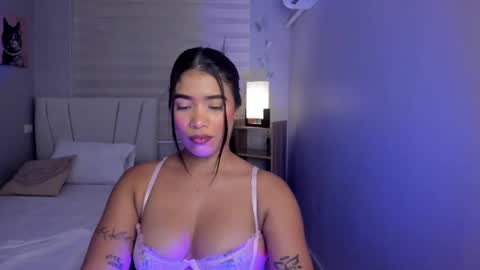 Snapshot of noah_owenss chatting on May 8, 2026, 12:43 pm Noemy online show from May 8, 2026, 12:43 pm