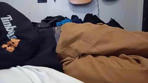 Noah Wesley online show from January 28, 2025, 2:21 am