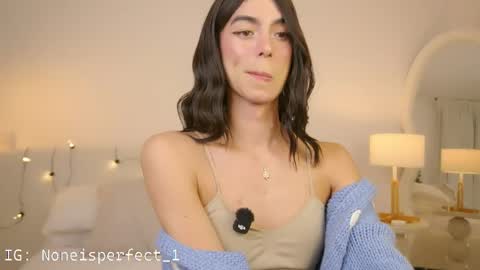 Samantha online show from April 17, 2026, 4:37 am