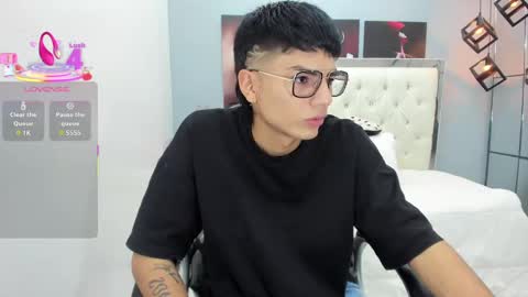 Noha Scott online show from October 12, 2025, 10:42 pm