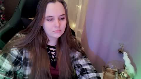 noir_ember_ online show from January 15, 2026, 2:43 pm