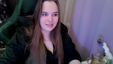 noir_ember_ online show from January 16, 2026, 2:43 pm