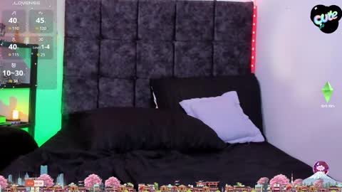 Nolan  online show from December 18, 2025, 7:20 pm