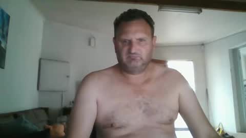 Nollie online show from January 11, 2025, 4:38 am