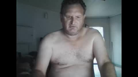 Nollie online show from February 1, 2025, 4:14 am