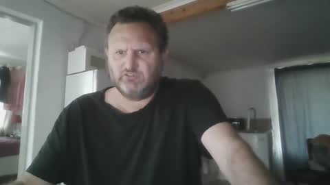 Nollie online show from October 7, 2025, 4:53 am