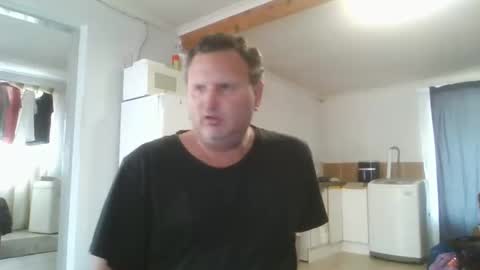 Nollie online show from October 19, 2025, 10:05 am