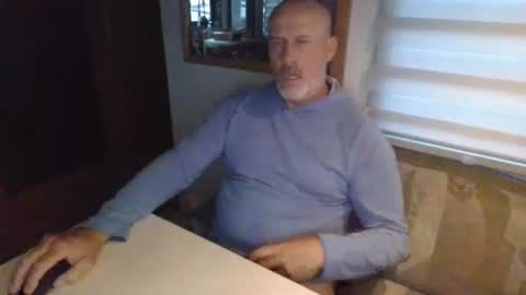 nomadfreedom online show from December 5, 2024, 1:06 pm