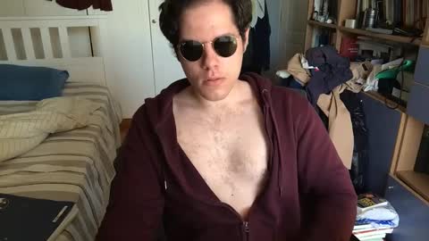 Snapshot of nongay379444 chatting on December 18, 2024, 2:06 pm nongay379444 online show from December 18, 2024, 2:06 pm