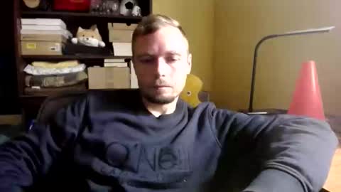 Snapshot of nontipperjakub chatting on May 10, 2026, 6:24 pm J. online show from May 10, 2026, 6:24 pm