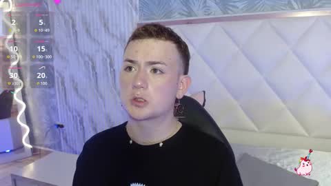 nooah_tay online show from January 11, 2026, 3:22 am