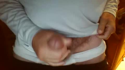 Snapshot of noonand chatting on October 22, 2025, 4:51 pm Danny online show from October 22, 2025, 4:51 pm