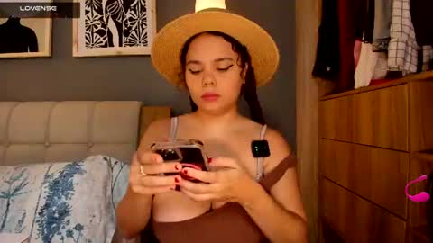 Soy Ash online show from June 10, 2026, 1:43 pm
