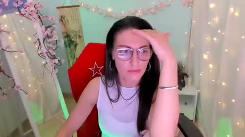 Nora online show from April 12, 2026, 10:53 am