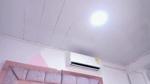 Nora  online show from January 10, 2026, 7:37 pm