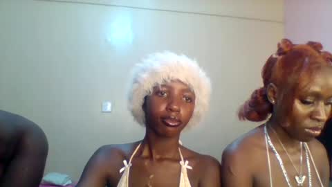 Snapshot of norababy20 chatting on June 29, 2026, 3:56 pm Norababy20 online show from June 29, 2026, 3:56 pm