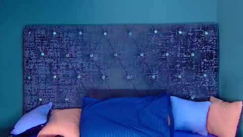 Snapshot of norabigas chatting on February 4, 2026, 1:17 pm Nora online show from February 4, 2026, 1:17 pm