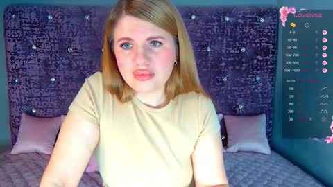 Snapshot of norabigas chatting on February 9, 2026, 12:36 am Nora online show from February 9, 2026, 12:36 am