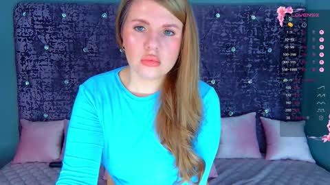 Snapshot of norabigas chatting on March 3, 2026, 1:12 am Nora online show from March 3, 2026, 1:12 am