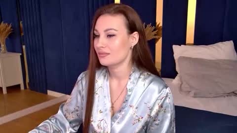 Snapshot of norafoxes chatting on February 11, 2026, 6:40 am NoraFoxes online show from February 11, 2026, 6:40 am