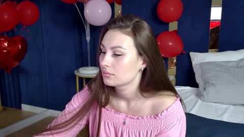 Snapshot of norafoxes chatting on February 19, 2026, 6:09 am NoraFoxes online show from February 19, 2026, 6:09 am