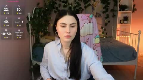 Nora online show from May 6, 2026, 5:46 am