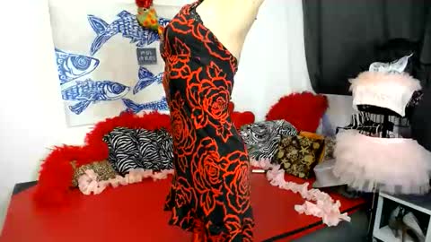 Snapshot of noraohgreys chatting on February 16, 2026, 11:50 am Nora online show from February 16, 2026, 11:50 am