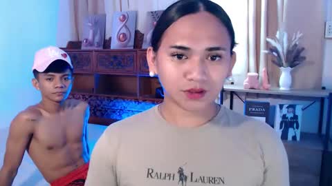 Snapshot of noregrets4moriel_ chatting on May 19, 2026, 5:03 am Hi im ariel online show from May 19, 2026, 5:03 am