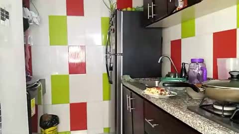 Norehg online show from September 8, 2025, 6:29 pm