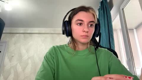 Snapshot of norinefrymyer chatting on February 27, 2026, 7:19 am Elena online show from February 27, 2026, 7:19 am