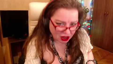 Snapshot of norma_gin chatting on March 12, 2025, 9:45 pm miss Tress online show from March 12, 2025, 9:45 pm