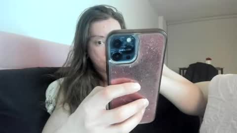 Emily snow online show from February 4, 2026, 11:53 pm